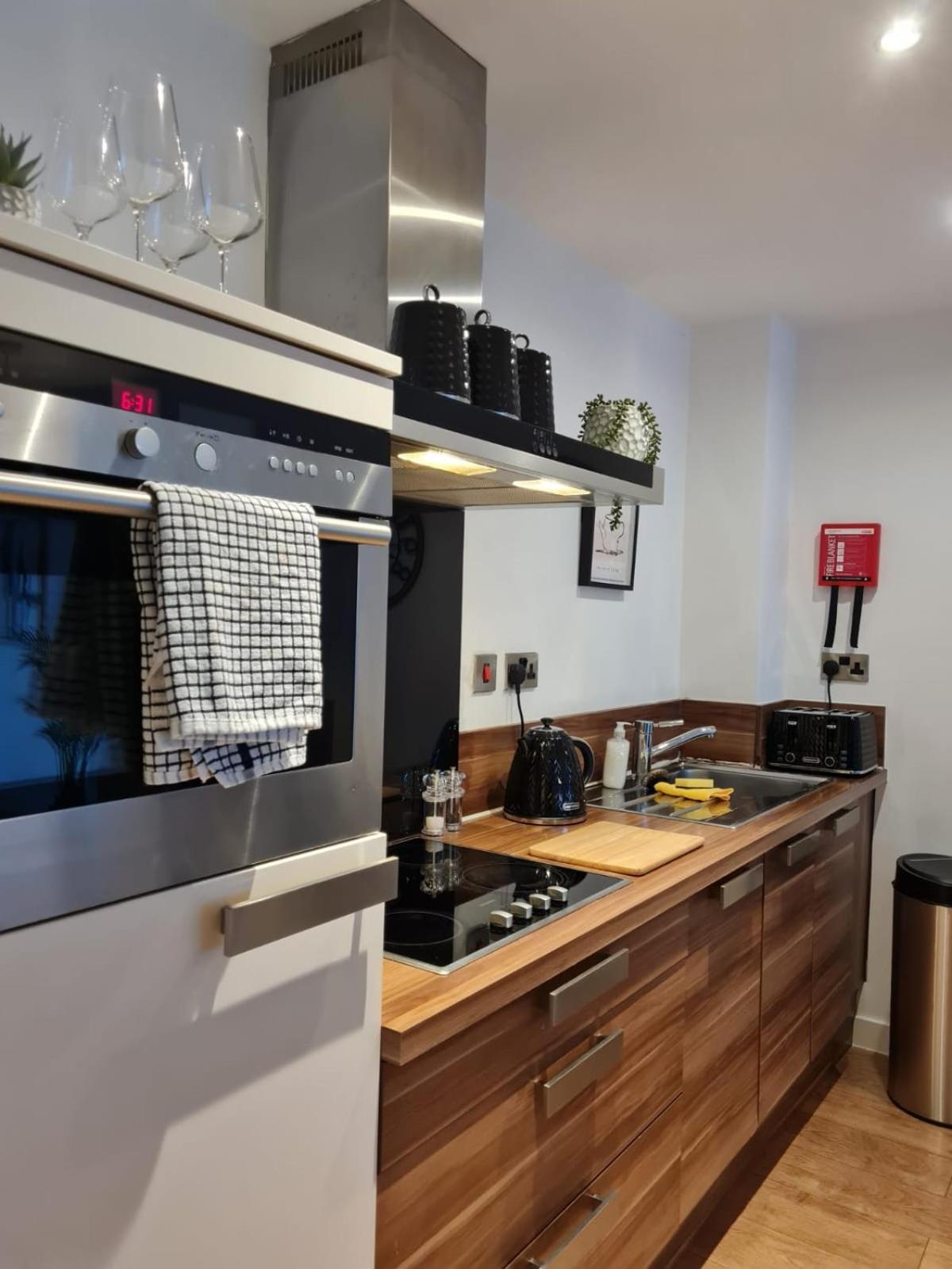 Stay Yorkshire I Quarter Apartment 53 Sheffield Bagian luar foto